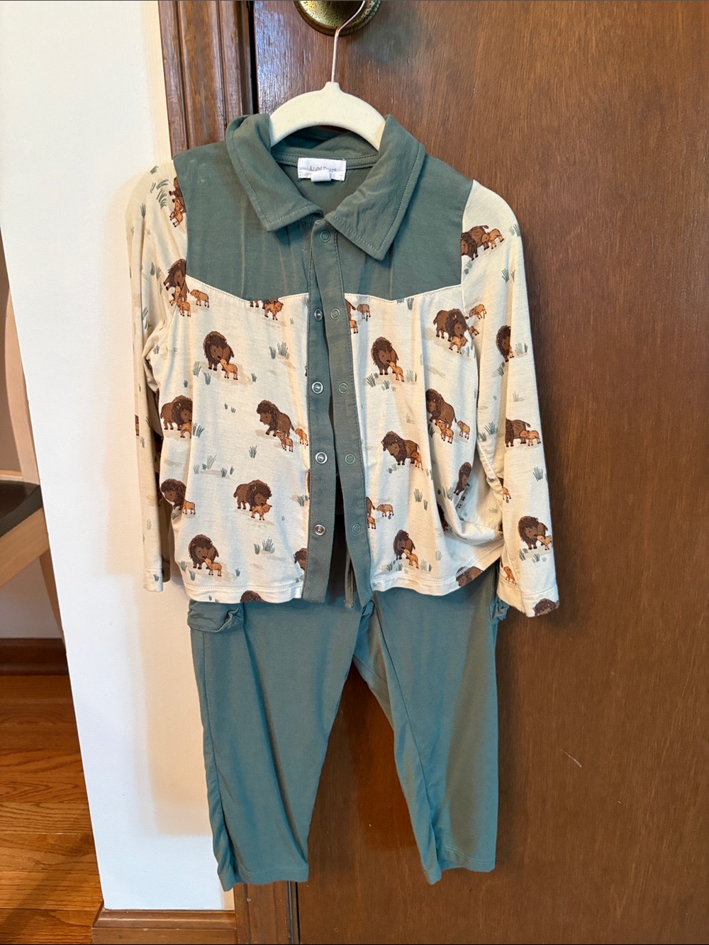 Angel Dear Two-Piece Buffalo Print Lounge Set in Sage and Cream